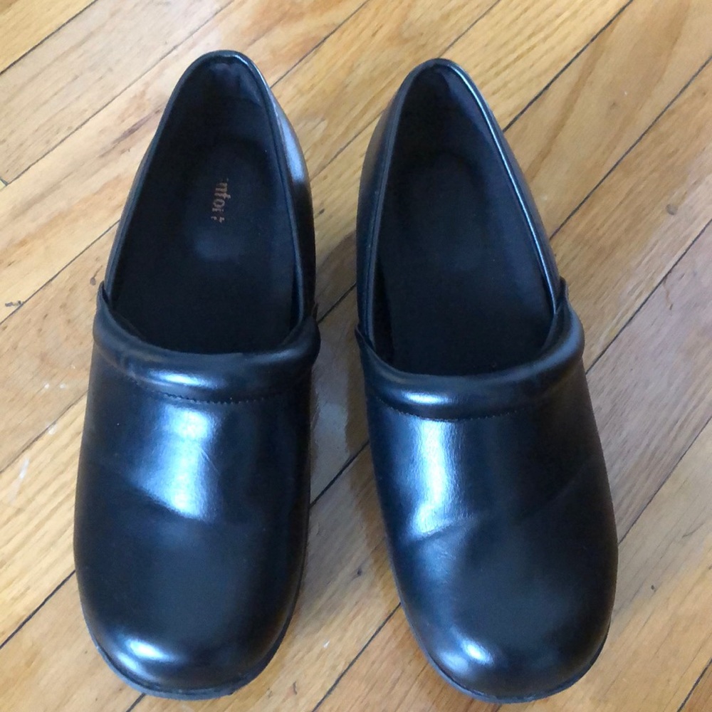 SafeTStep Comfort clogs size 8.5 W